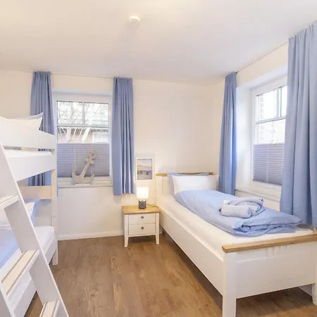 Haus Flinthoernweg Ferienwohnung Flinthome Apartmán *
